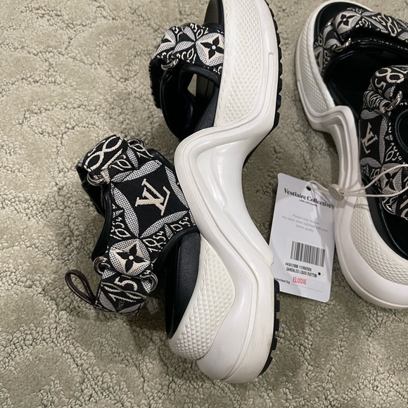 Lv sandal full logo - Picture 4 of 8